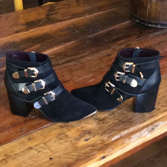 Report Signature Shoes - NWOT Report Signature Booties